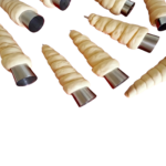 Forme til croissanter og fløderuller til ensartet formning af kegleformet bagværk i sæt