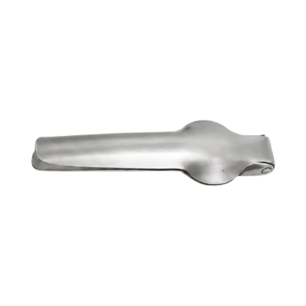 Nutcracker in Stainless Steel with Ergonomic Grip and Durable Construction for Everyday Use in the Kitchen