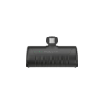 Mini powerbank 4500 mAh med indbygget USB-C-stik og LED-indikator til kompakt opladning på farten