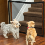 Retractable Dog Fence for Indoor Enclosure with Fine Mesh Net and Space-Saving Design 78x180 Cm - Image 2
