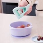 Tomato Slicer with Spring-Loaded Handle for Uniform Slices and Quick Division in the Kitchen - Image 2