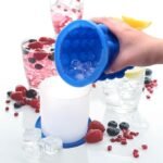 Ice Bucket with Lid for Storing and Serving Ice Cubes with Decorative Bubble Structure - Image 2