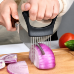 Onion Slicer for Even Slices and Stable Grip When Slicing Onions in the Kitchen - Image 2