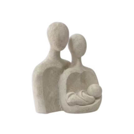 Family Figure in Resin – Decorative Sculpture with 3 People