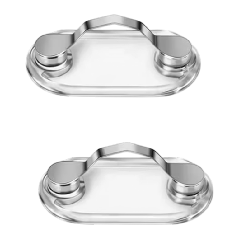 To magnetiske brilleholdere til tøj med metalbøjle, plastbase og magnetisk bagdel
