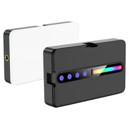 Bærbart LED-videolyspanel med betjeningsknapper, genopladeligt batteri og USB-kabel
