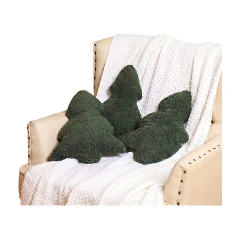 Plush Christmas Tree Cushion for Decorative Christmas Cosiness and Soft Comfort in the Home