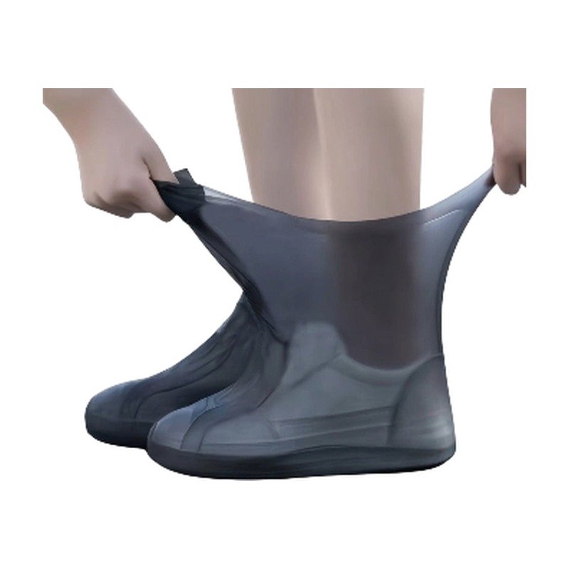 Shoe Covers in Black and White for Waterproof Protection and Non-Slip Use in Rainy Weather Shoe Covers in Black and White for Waterproof Protection and Non-Slip Use in Rainy Weather