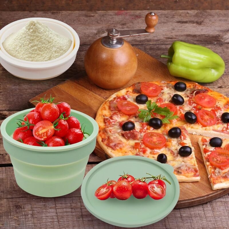 Pizza Dough Container Set in use