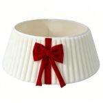 Plush Christmas Tree Collar with Bow – Foldable – White with red bow